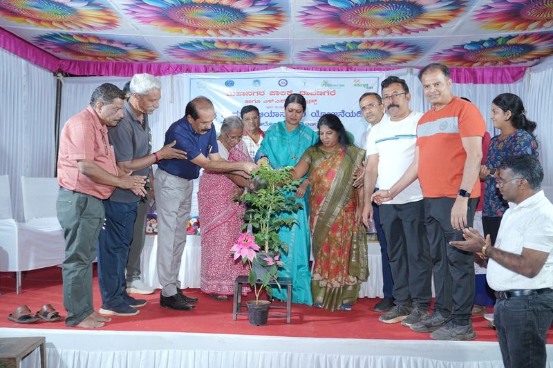 Chaka Chak Davanagere — Intercollegiate Cleanathon, photo 2